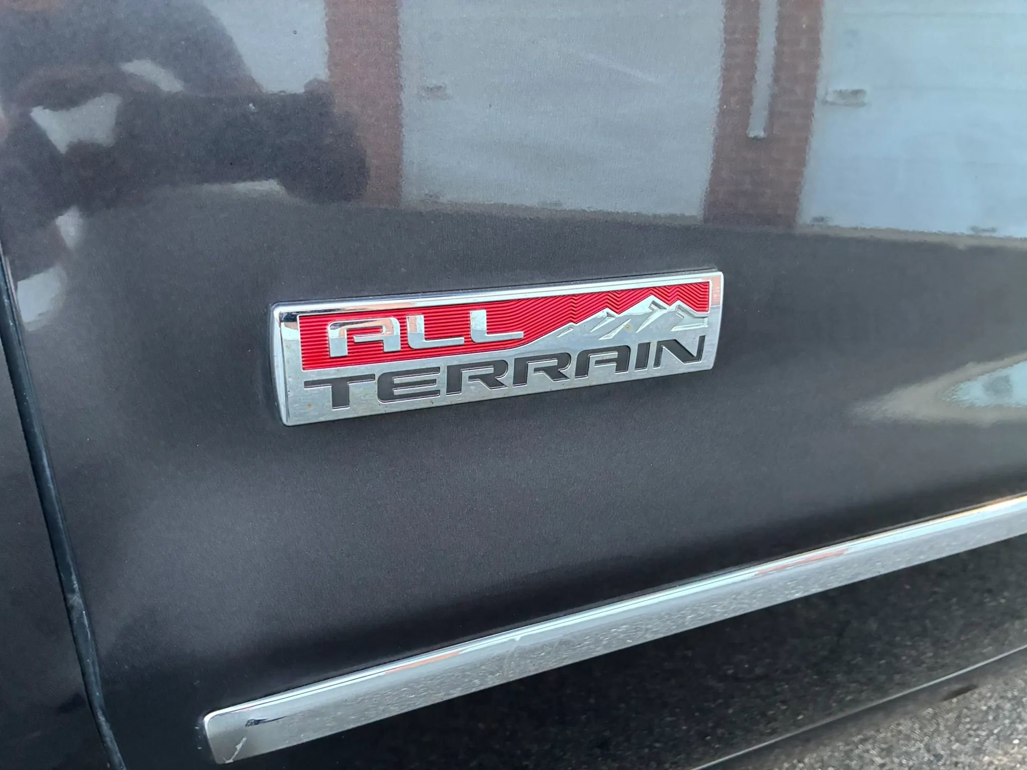 Used 2015 GMC Sierra 1500 SLE image 26