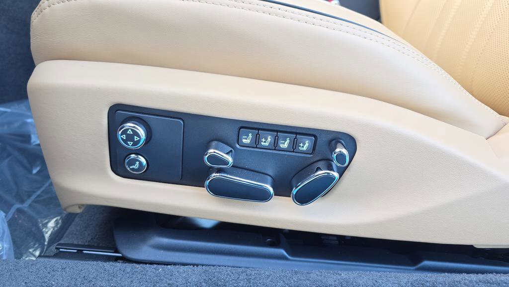 New 2026 Bentley Continental GTC image 28