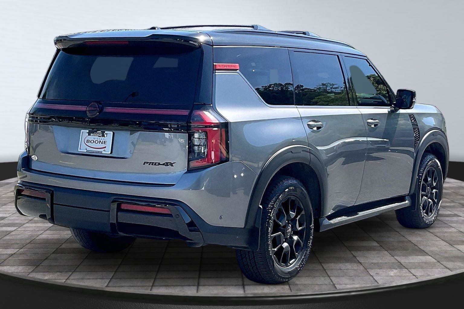 Certified 2025 Nissan Armada PRO-4X AWD/4WD image 13