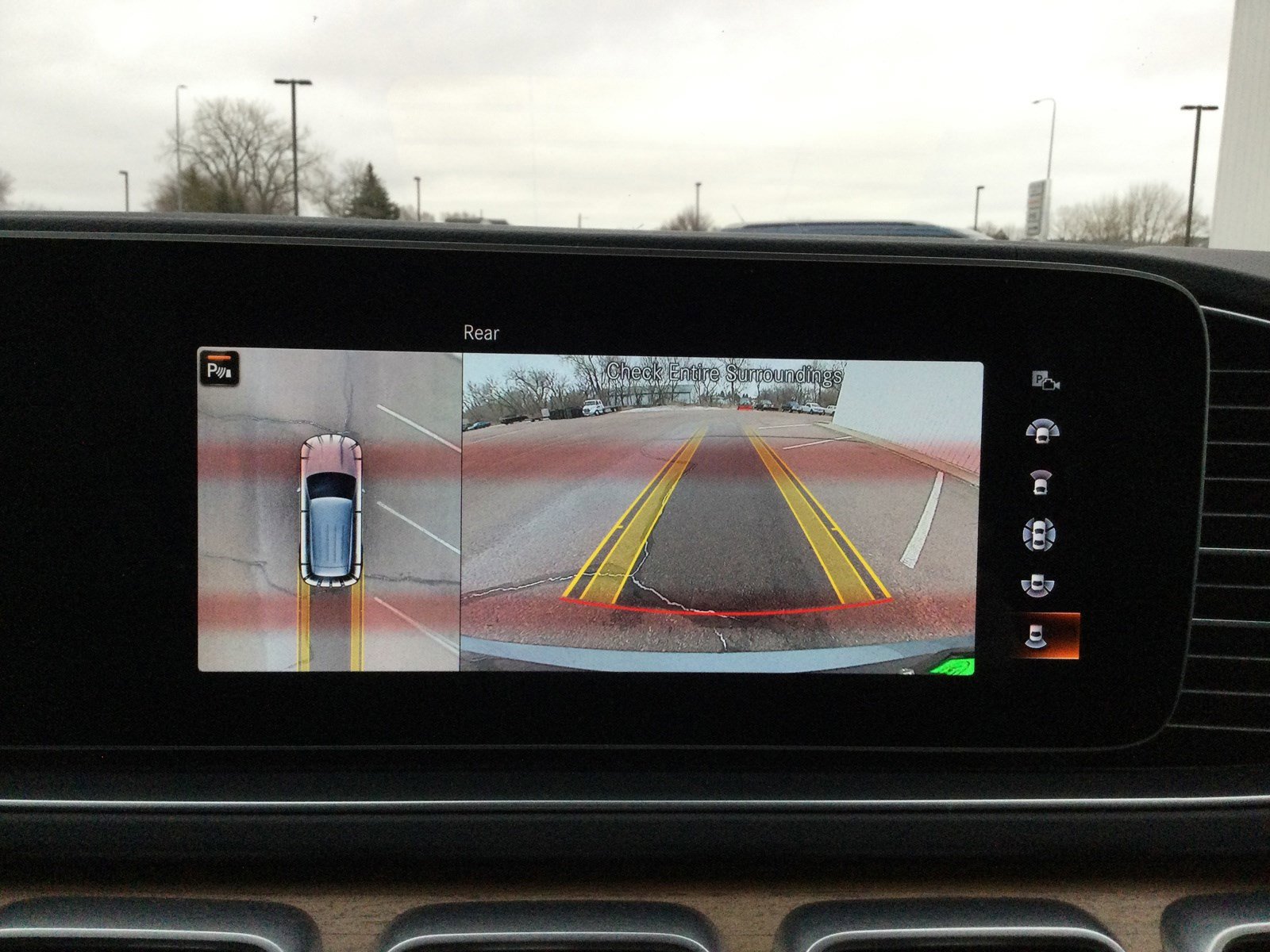 Used 2021 Mercedes-Benz GLE 450 4MATIC image 11