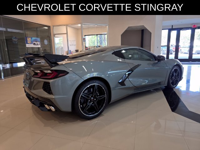 Used 2022 Chevrolet Corvette Stingray Preferred Cpe w/ 2LT RWD image 3
