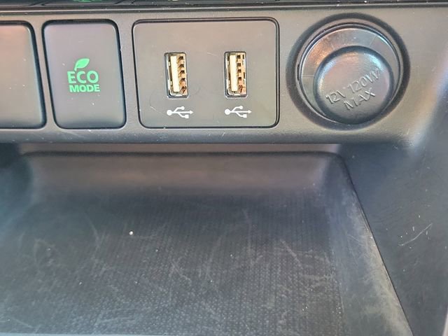 Used 2025 Mitsubishi Eclipse Cross SE AWD/4WD image 31