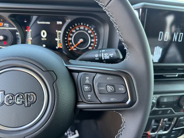 New 2026 Jeep Gladiator Sport AWD/4WD image 18