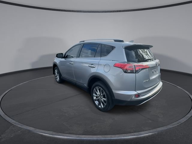 Used 2018 Toyota RAV4 Limited image 10