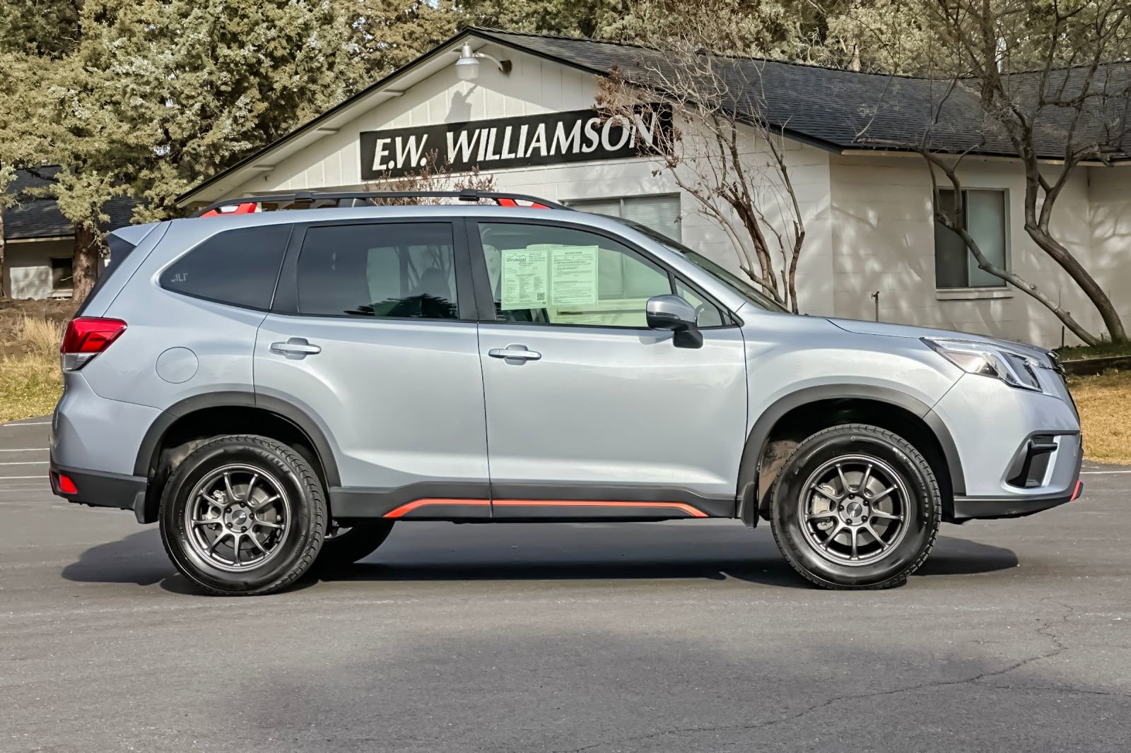 Used 2023 Subaru Forester Sport image 3