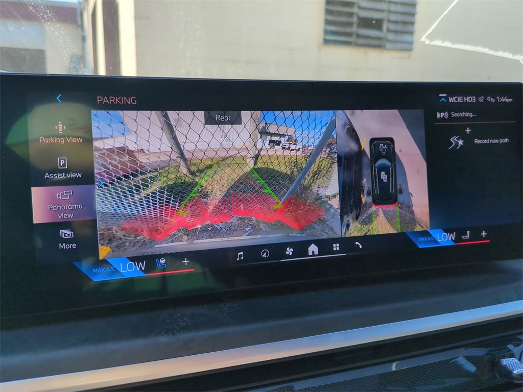 Used 2025 BMW X5 sDrive40i image 24