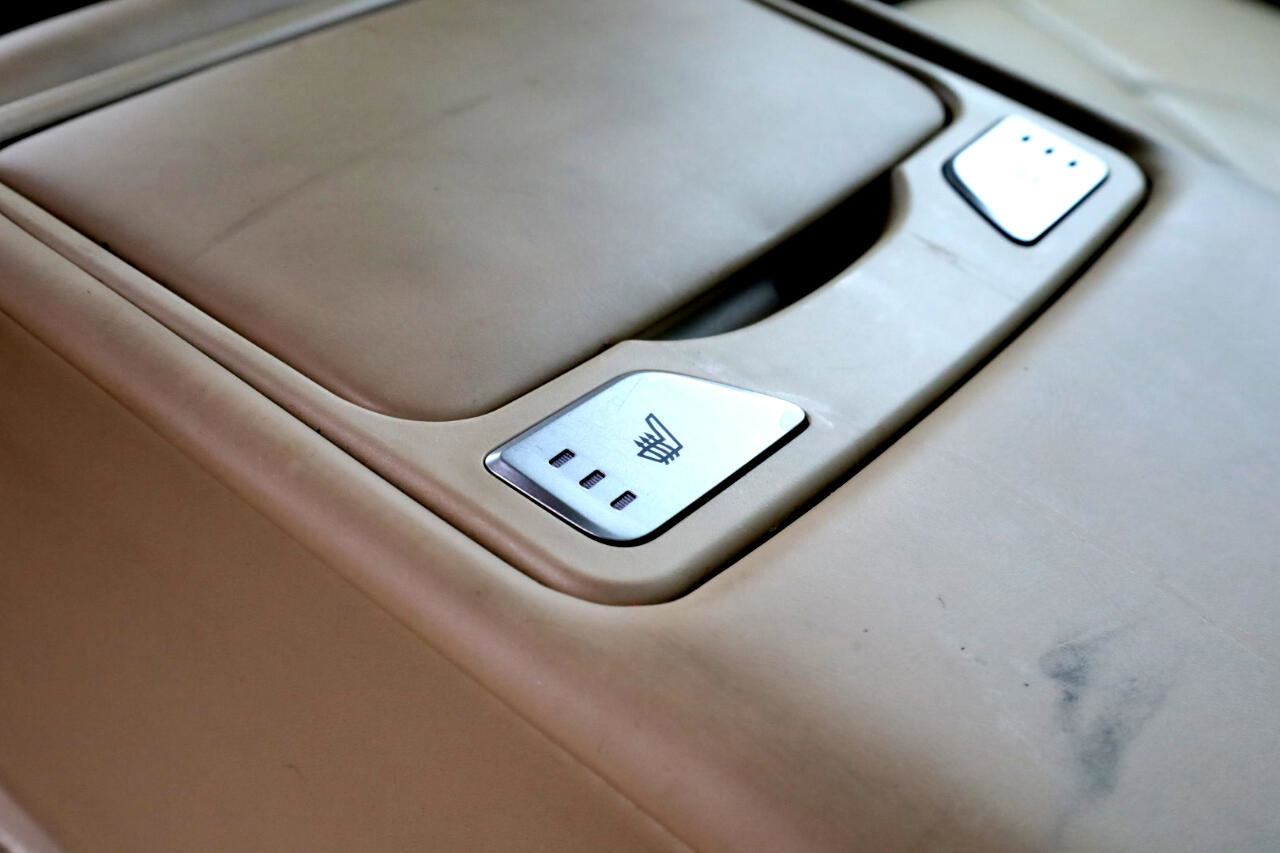 Used 2014 Hyundai Genesis 3.8 w/ Technology Package 03 image 15