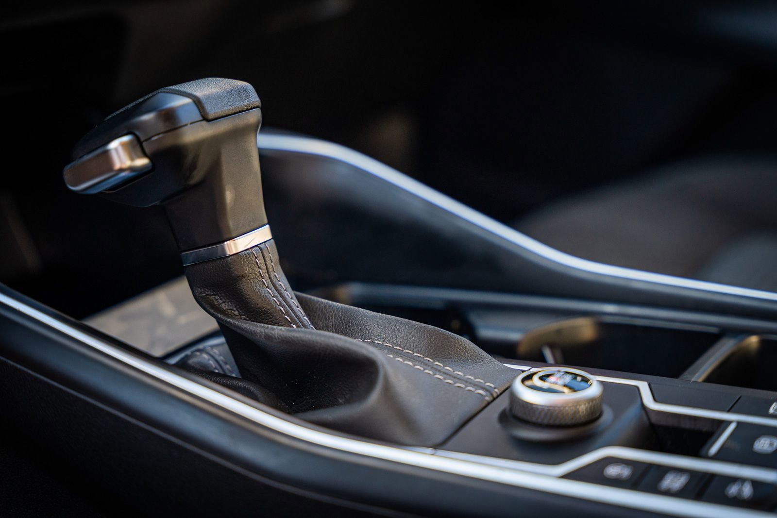 Used 2025 Kia Sorento LX image 29