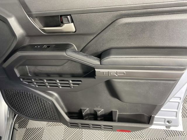 Used 2025 Toyota Tacoma TRD Sport AWD/4WD image 24