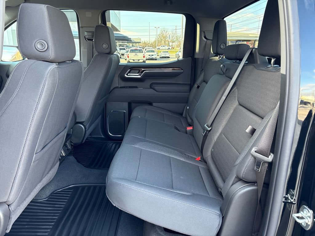 New 2026 GMC Sierra 1500 Elevation image 32