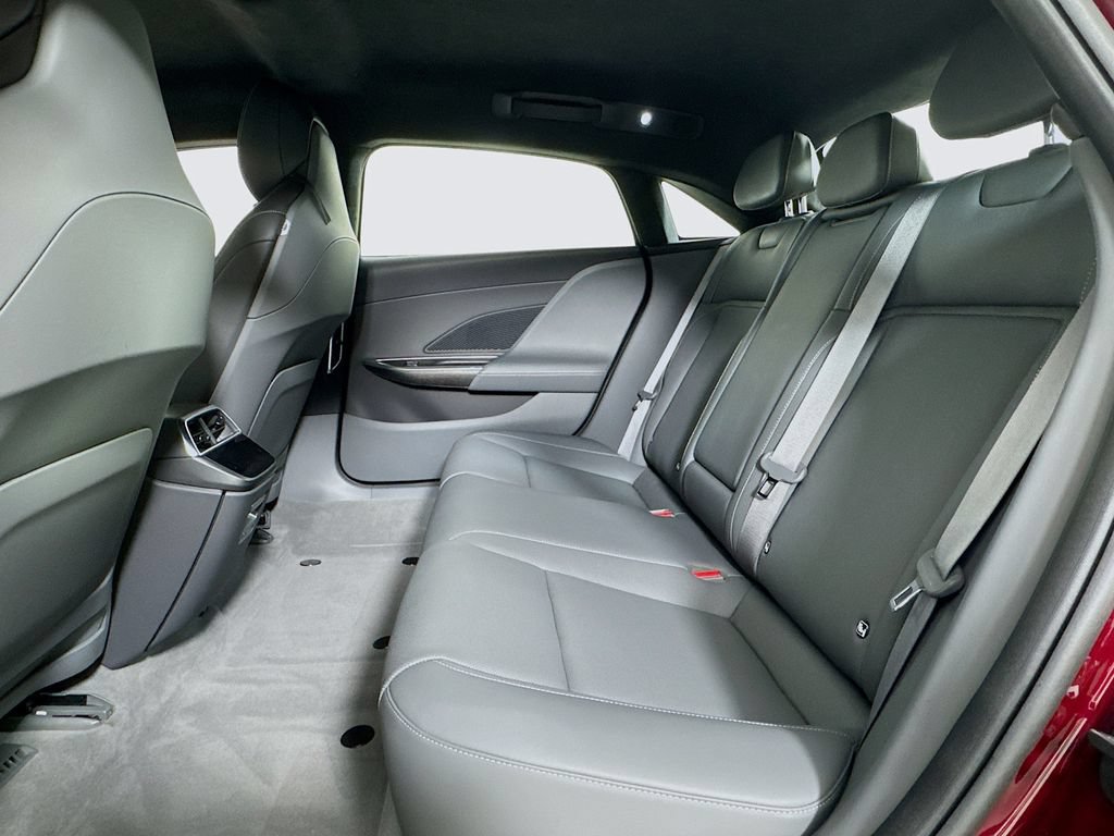 Used 2024 Lucid Air Touring AWD/4WD image 9