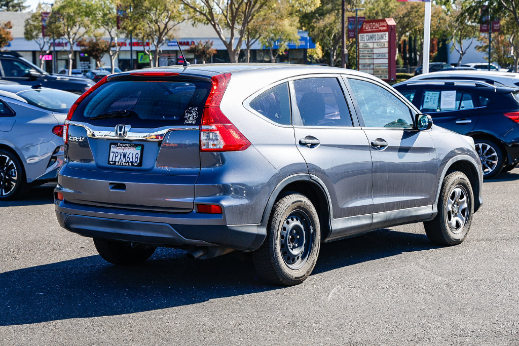 Used 2015 Honda CR-V LX image 4