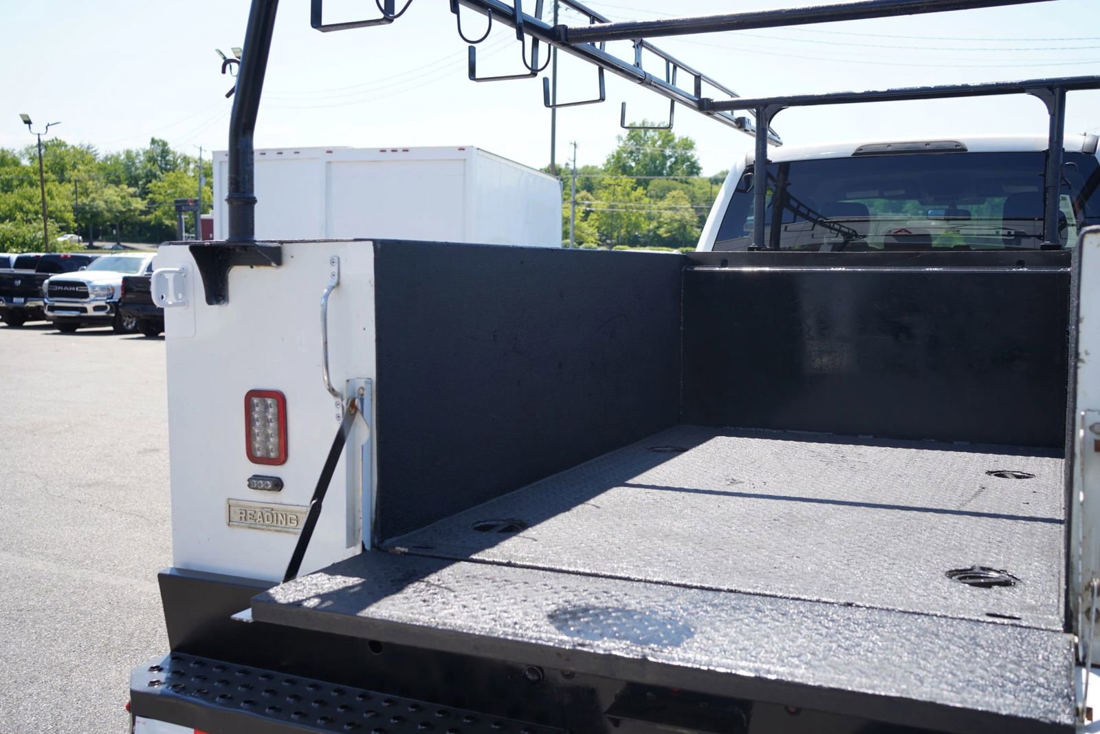 Used 2019 Ford F350 XL w/ Power Equipment Group AWD/4WD image 18