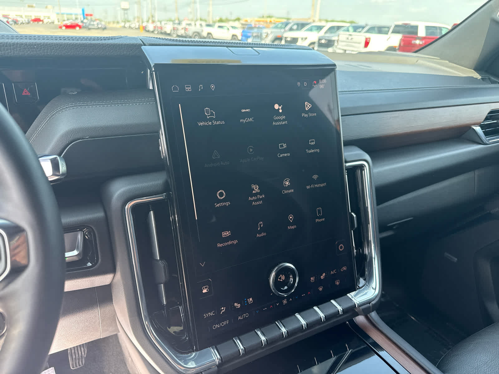 Used 2025 GMC Yukon Denali AWD/4WD image 20
