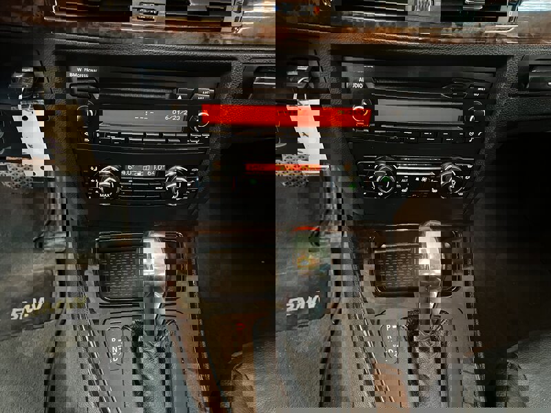 Used 2011 BMW 328i Coupe image 17