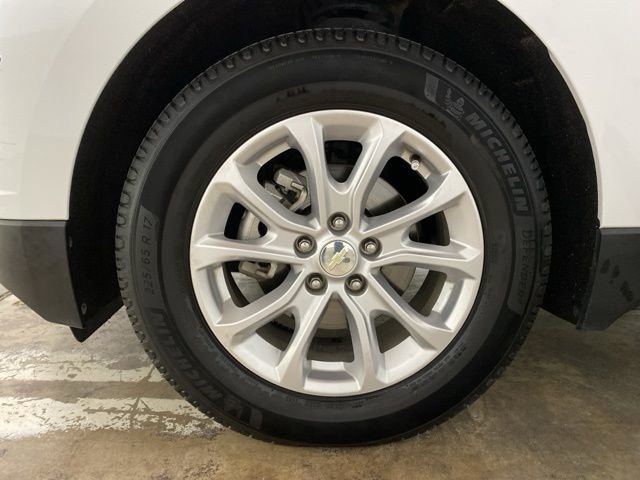 Used 2018 Chevrolet Equinox LT image 17