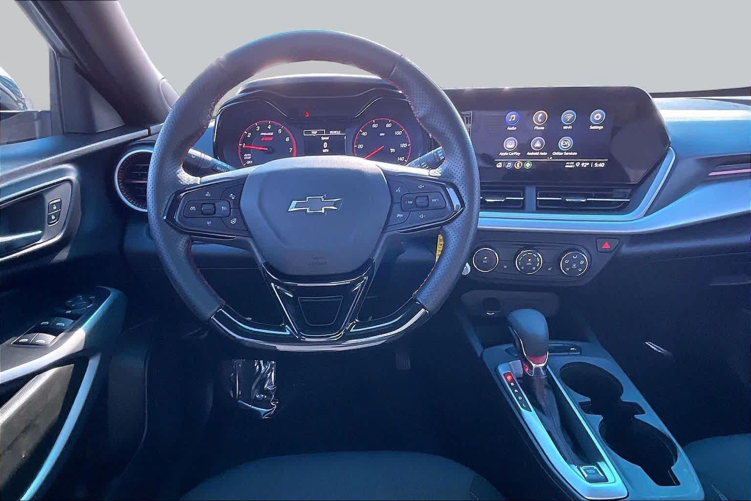 Used 2026 Chevrolet Trax RS w/ Sunroof Package FWD image 6