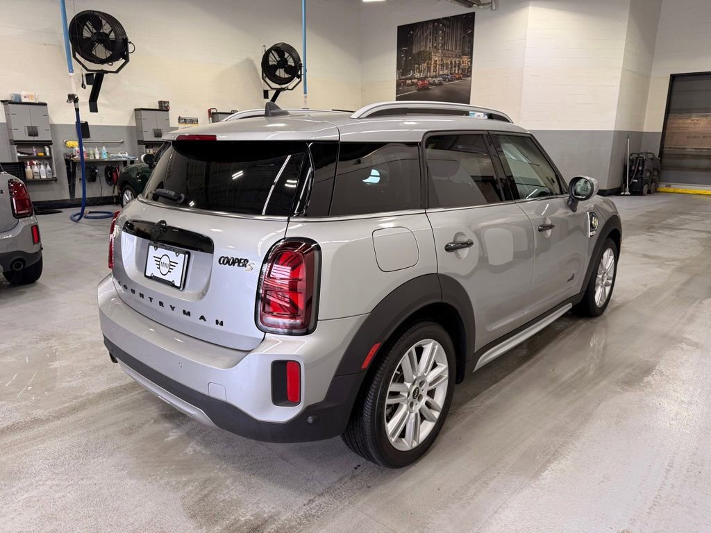 Certified 2023 MINI Cooper Countryman SE w/ Storage Package AWD/4WD image 6