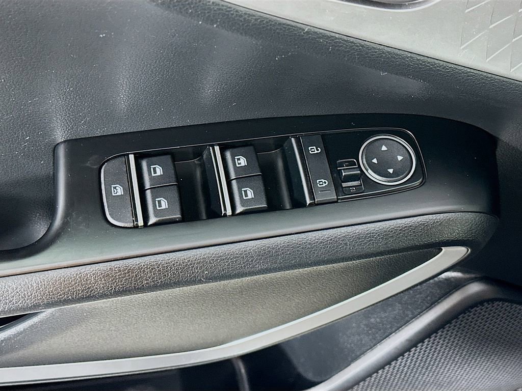 Used 2024 Kia Soul LX w/ Option Group 015 image 22