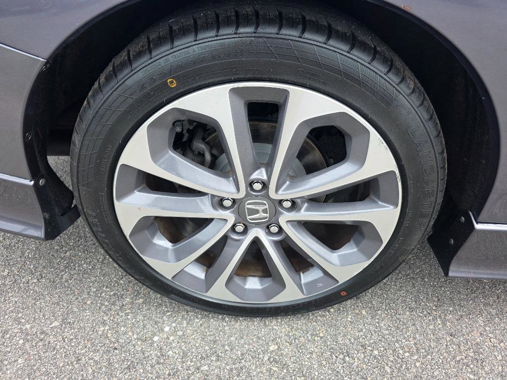 Used 2013 Honda Accord Sport image 21