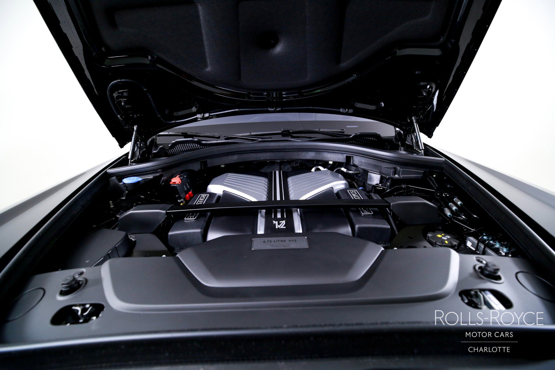 New 2026 Rolls-Royce Cullinan image 37