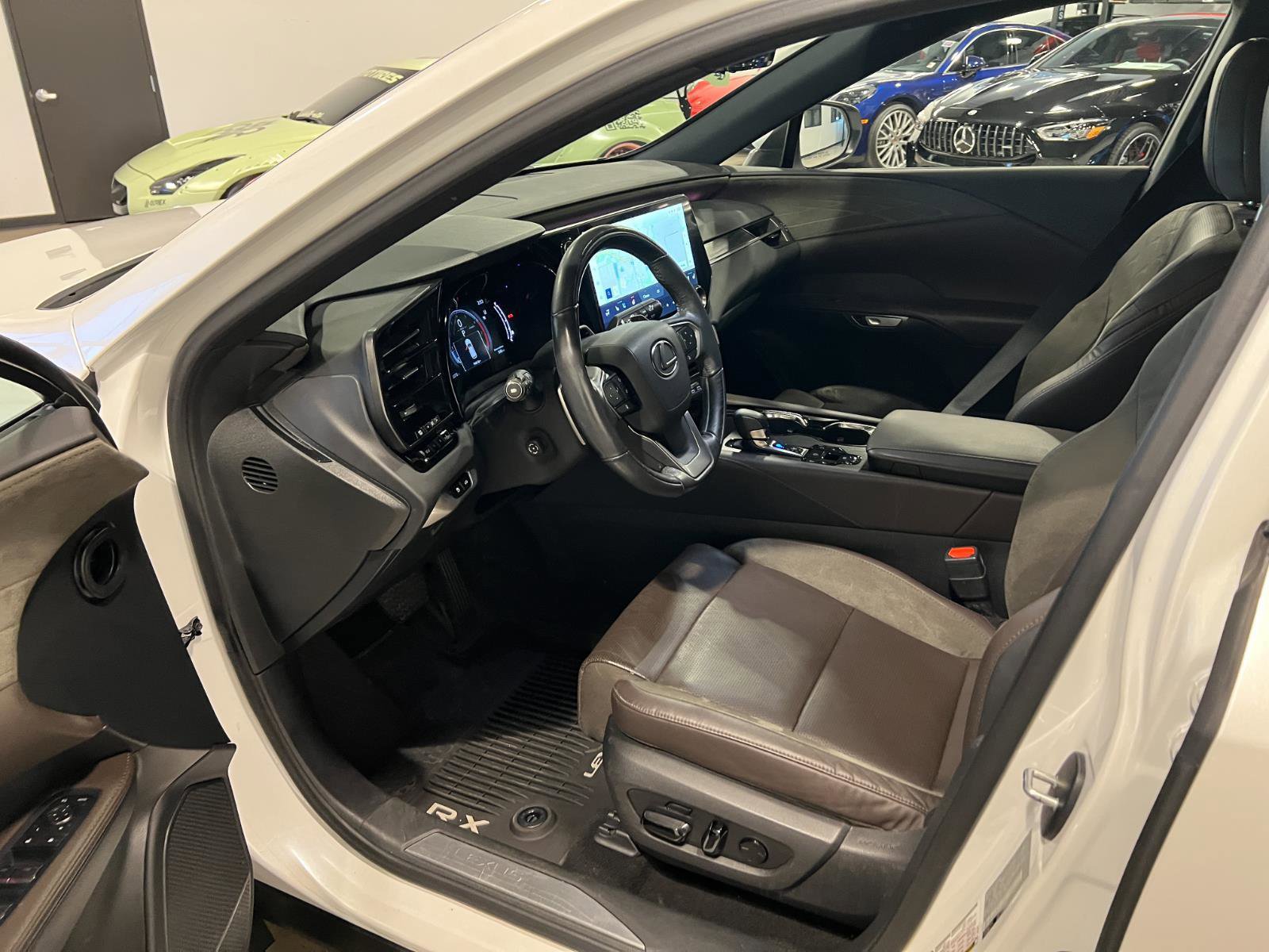 Used 2023 Lexus RX 350 AWD w/ Cold Area Package image 10