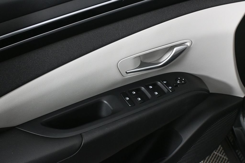 Used 2024 Hyundai Tucson SEL w/ Convenience Package FWD image 8