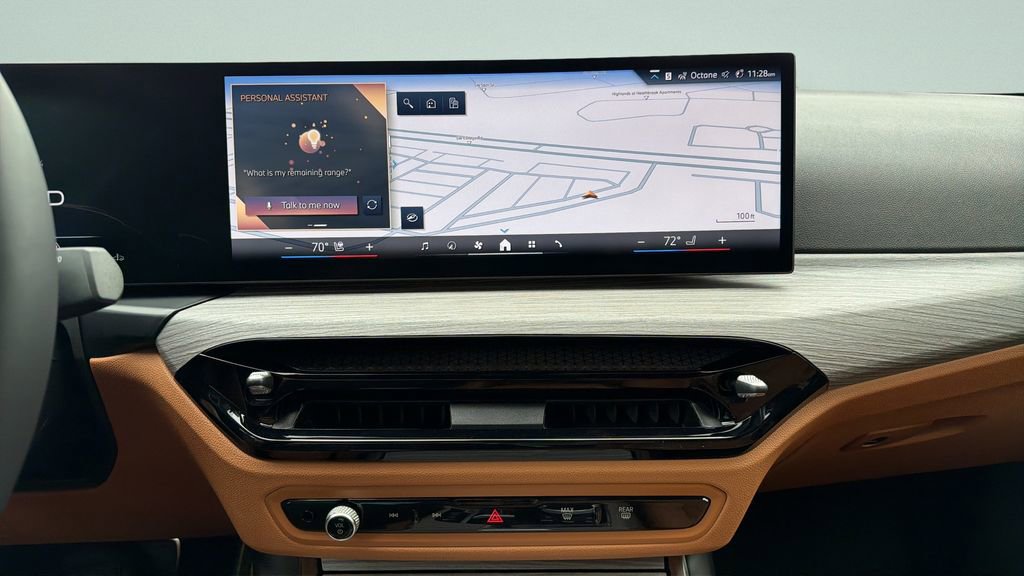 New 2026 BMW 330i Sedan w/ M Sport Package image 17