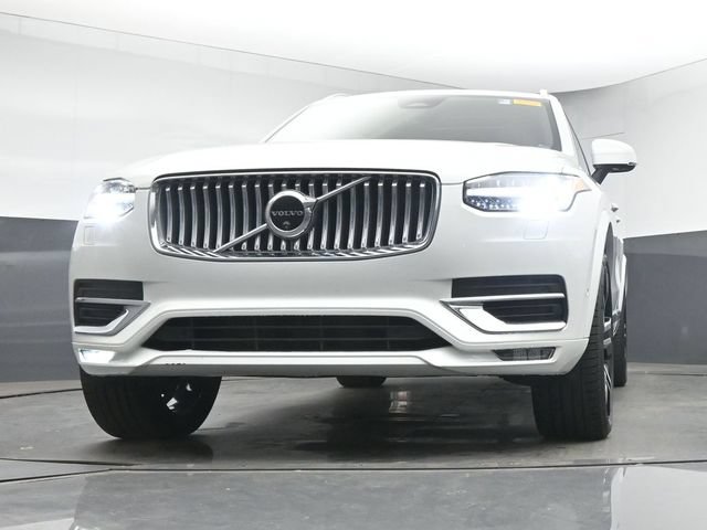 Used 2024 Volvo XC90 B6 Ultimate w/ Protection Package Premier AWD/4WD image 12