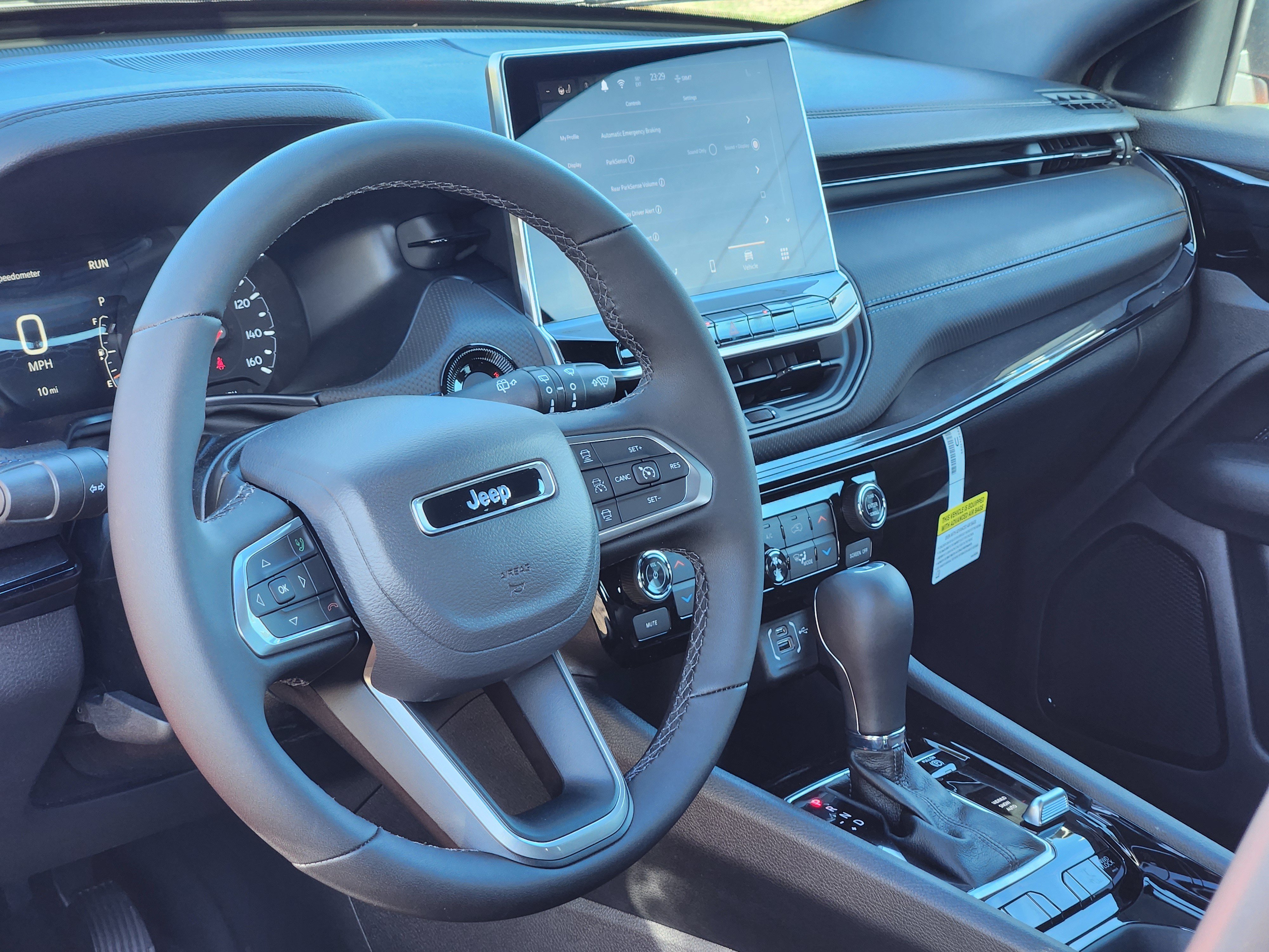 New 2026 Jeep Compass Limited AWD/4WD image 23