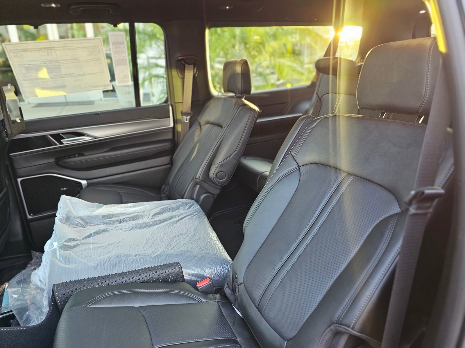 New 2026 Jeep Grand Wagoneer L Limited AWD/4WD image 25