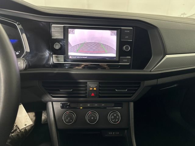 Used 2024 Volkswagen Jetta S image 23