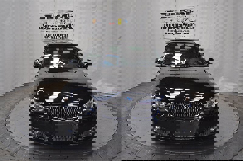 Used 2009 BMW 335i xDrive Coupe image 8