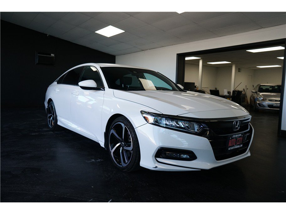 Used 2019 Honda Accord Sport image 9