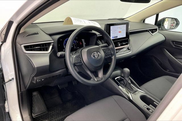 Used 2026 Toyota Corolla LE w/ LE Premium Package FWD image 14