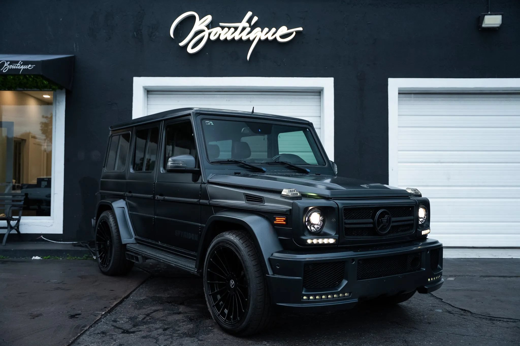 Used 2013 Mercedes-Benz G 63 AMG 4MATIC video 1