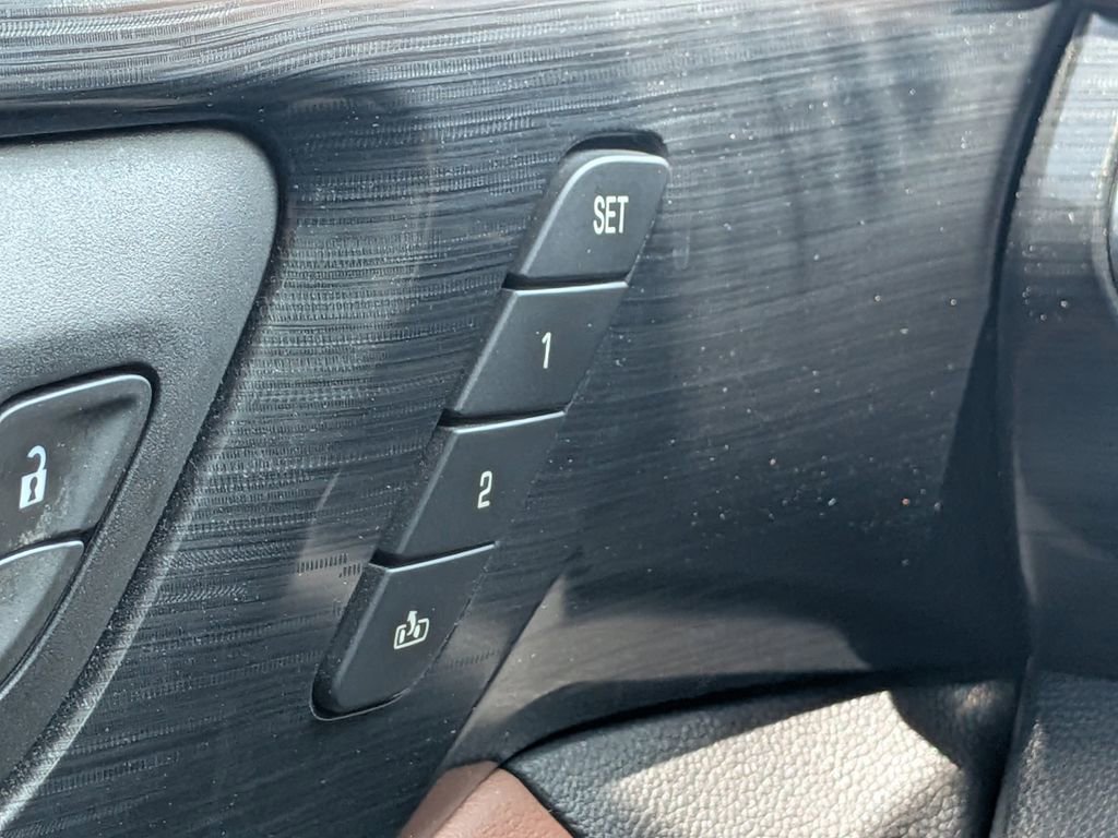 Used 2018 Chevrolet Traverse High Country AWD/4WD image 25