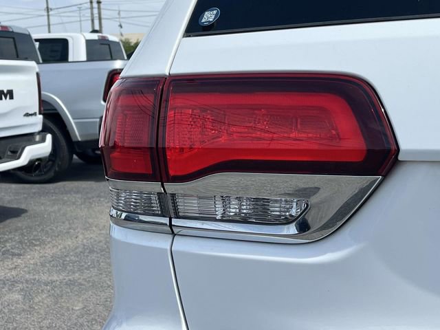 Used 2022 Jeep Grand Cherokee Limited AWD/4WD image 10
