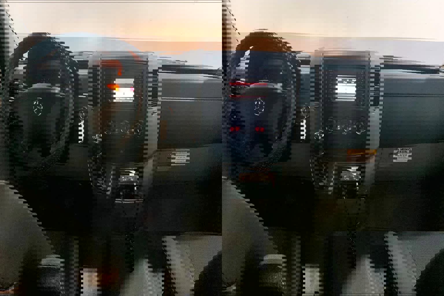 Used 2016 Mercedes-Benz Sprinter 2500 image 13