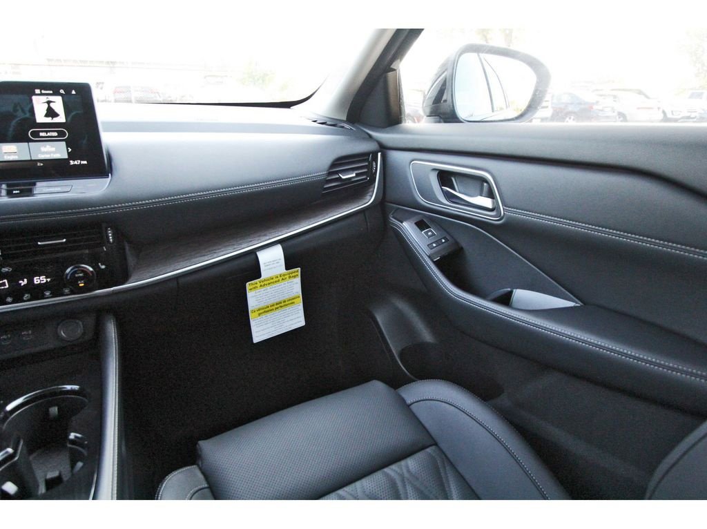 New 2026 Nissan Rogue Platinum w/ Platinum Premium Package image 9