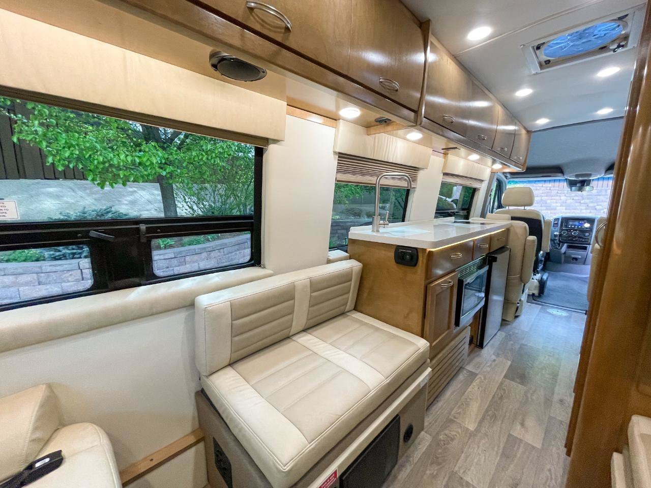 Used 2017 Mercedes-Benz Sprinter 3500 image 35