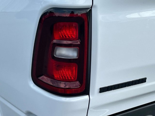 New 2027 RAM 1500 4x4 Crew Cab image 11