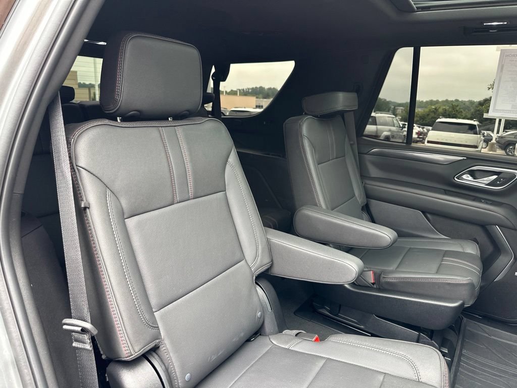 Used 2024 Chevrolet Tahoe RST w/ Luxury Package RWD image 33
