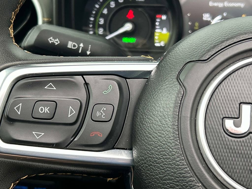 Used 2024 Jeep Wrangler High Altitude AWD/4WD image 26