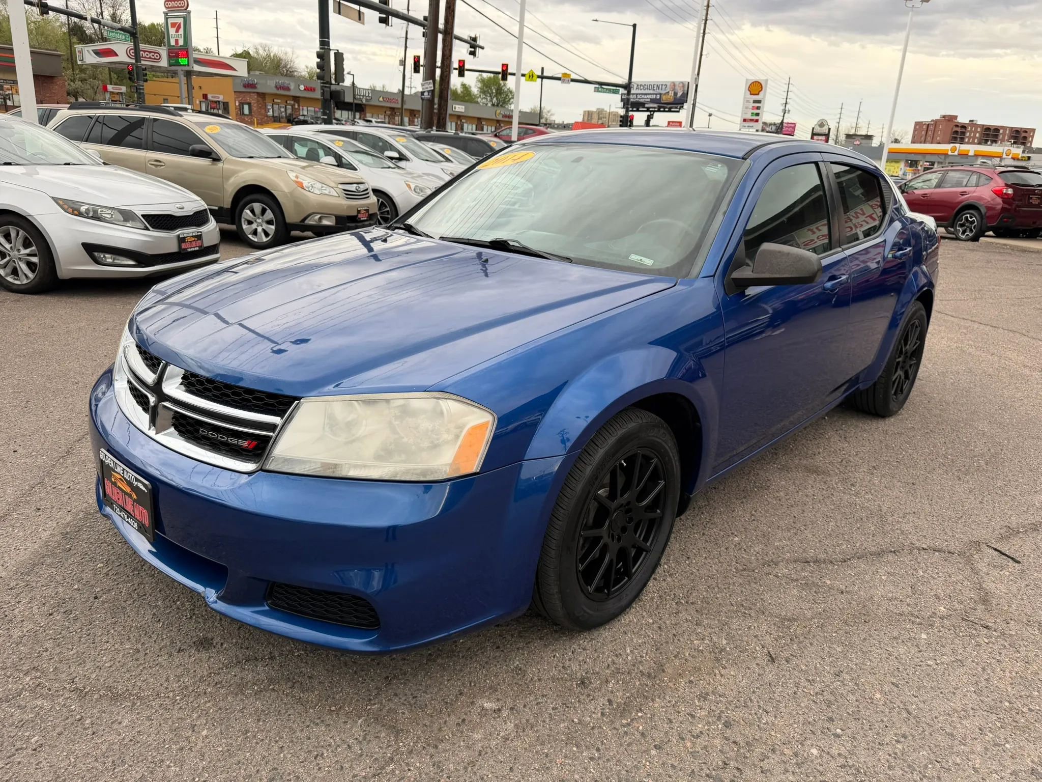 Used 2014 Dodge Avenger SE image 4