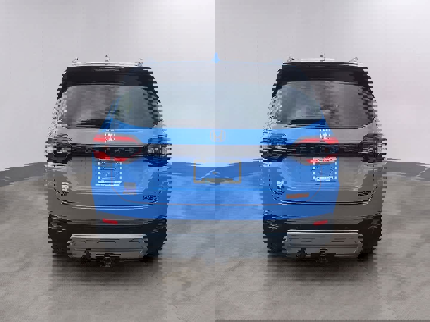 Used 2023 Honda Pilot TrailSport image 5