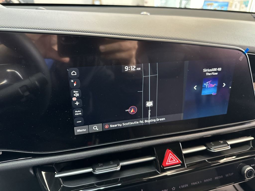 New 2026 Kia Niro Wind FWD image 10