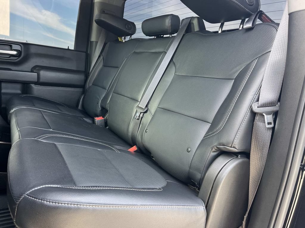 Used 2022 Chevrolet Silverado 2500 LT w/ Convenience Package AWD/4WD image 23