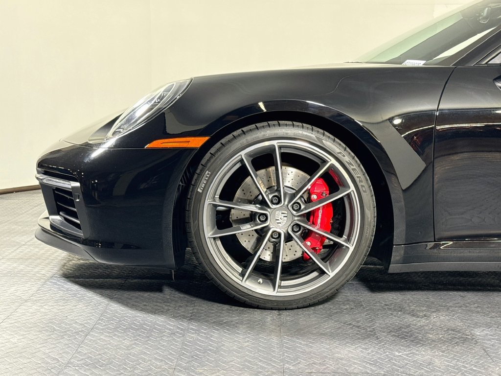 Certified 2022 Porsche 911 Carrera S RWD image 25