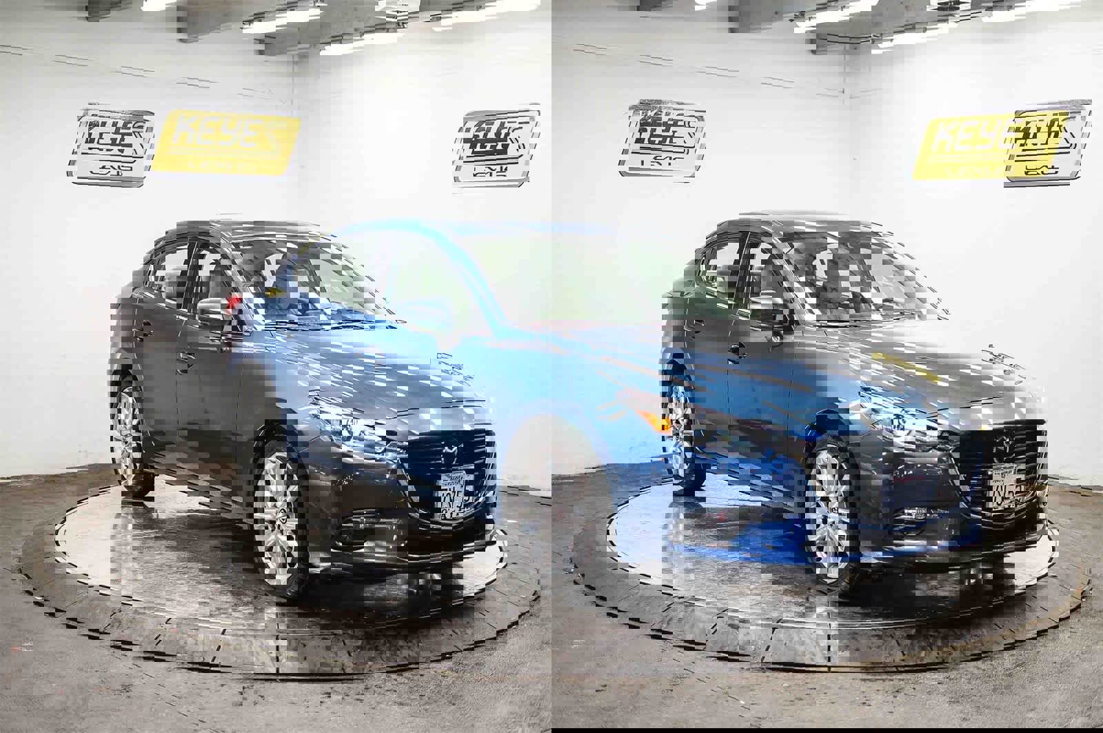 Used 2017 MAZDA MAZDA3 Grand Touring w/ Premium Equipment Package image 5